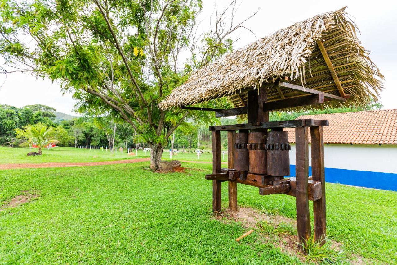 Hotel Fazenda Serra Da Irara โครุมบา เด โกยาส ภายนอก รูปภาพ